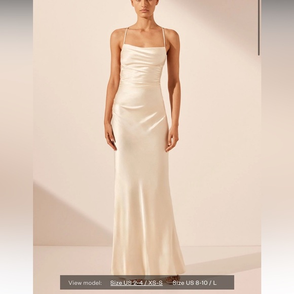 La Lune Lace Back Maxi Dress - Cream - Picture 3 of 4